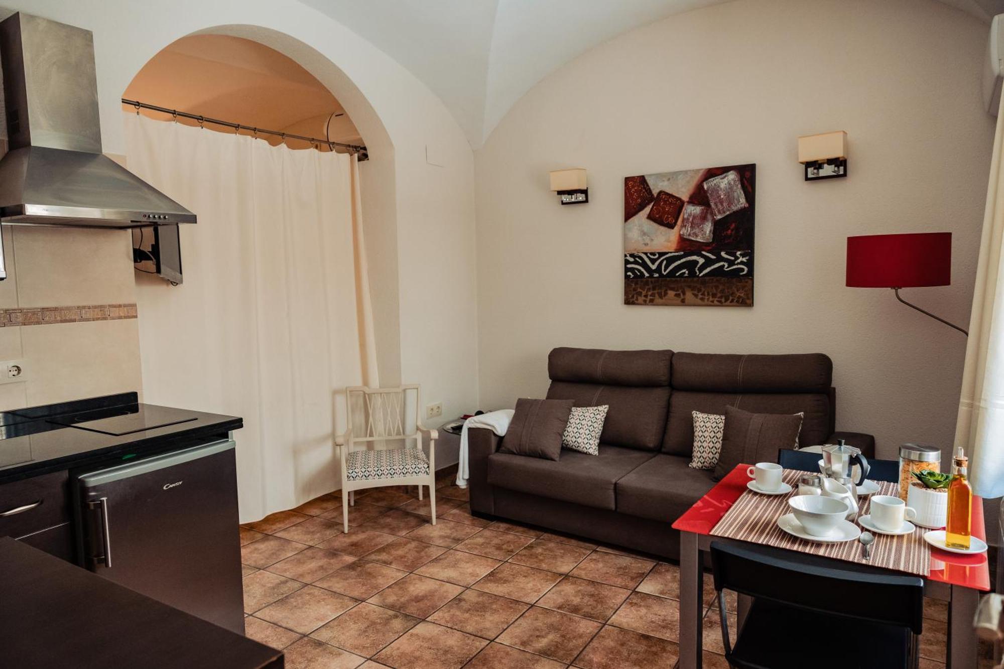 Apartamento Las Avutardas 2 Caceres Bagian luar foto